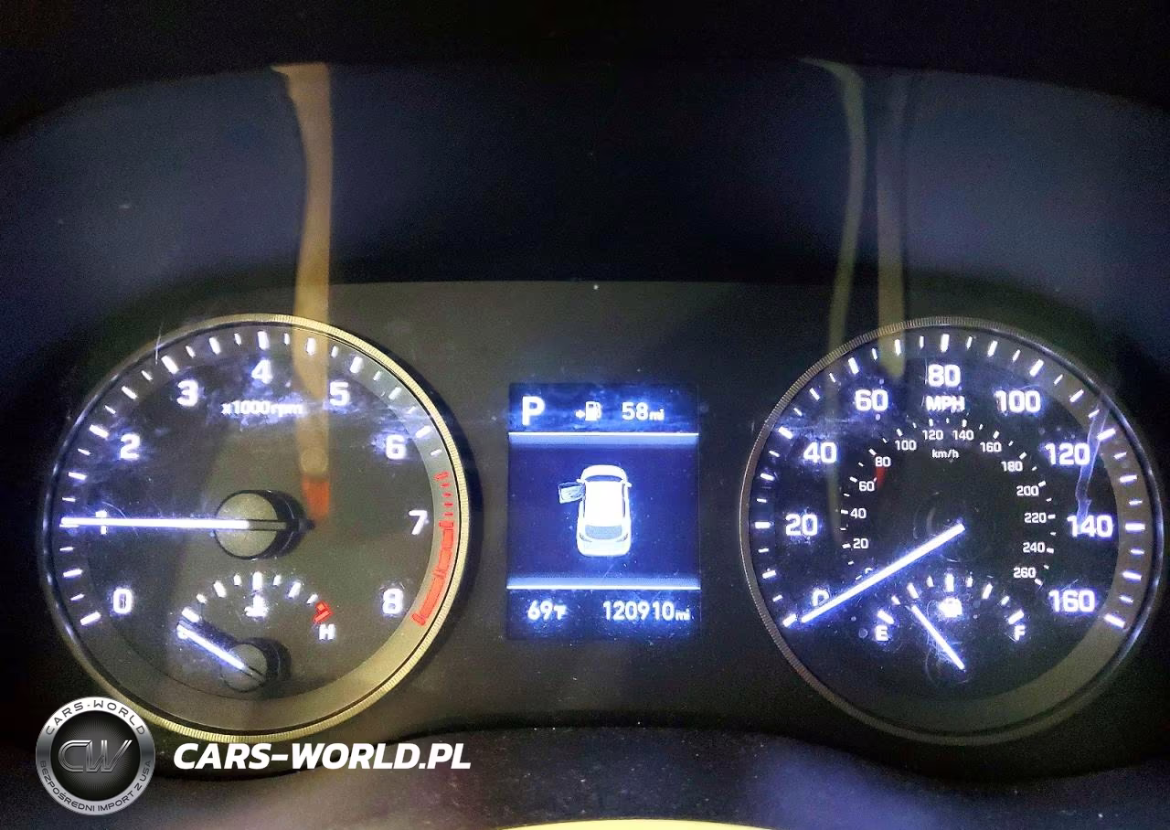 2019 Hyundai Tucson VIN:KM8J2CA47KU912827 - 9