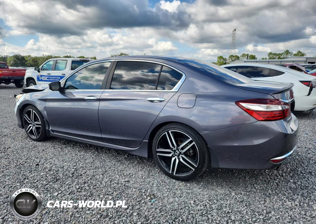2016 Honda Accord Sport VIN:1HGCR2F55GA070312 - 2