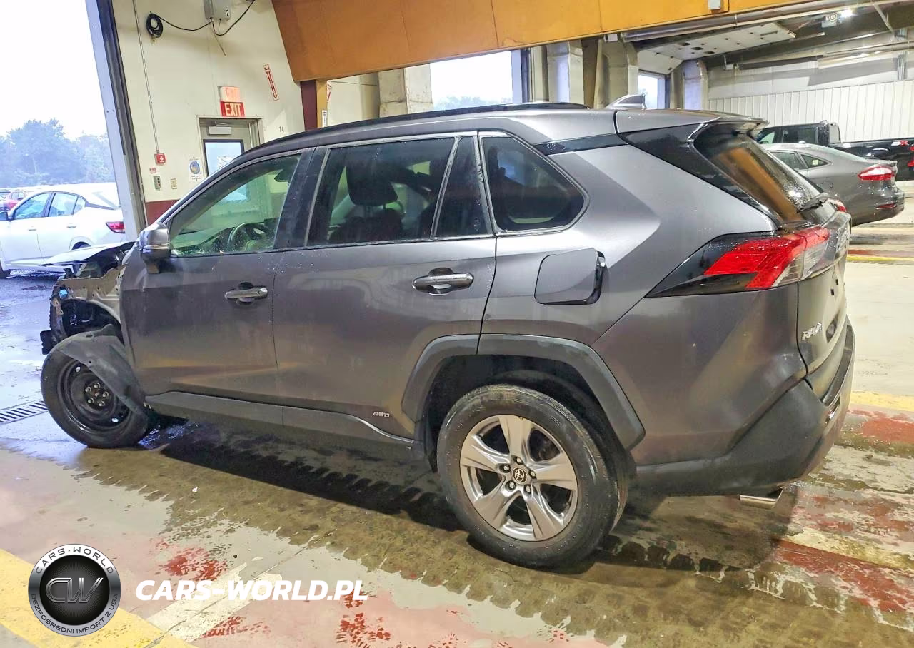 2022 Toyota Rav4 Xle VIN:JTMRWRFV6NJ055695 - 2