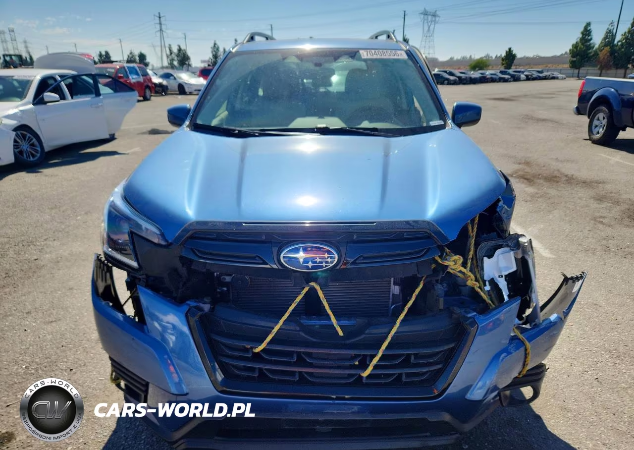 2023 Subaru Forester Premium VIN:JF2SKAEC6PH478433 - 5