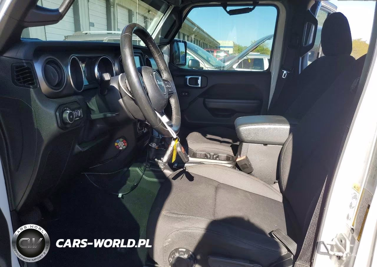 2020 Jeep Wrangler Unlimited Sport VIN:1C4HJXDG9LW117352 - 7