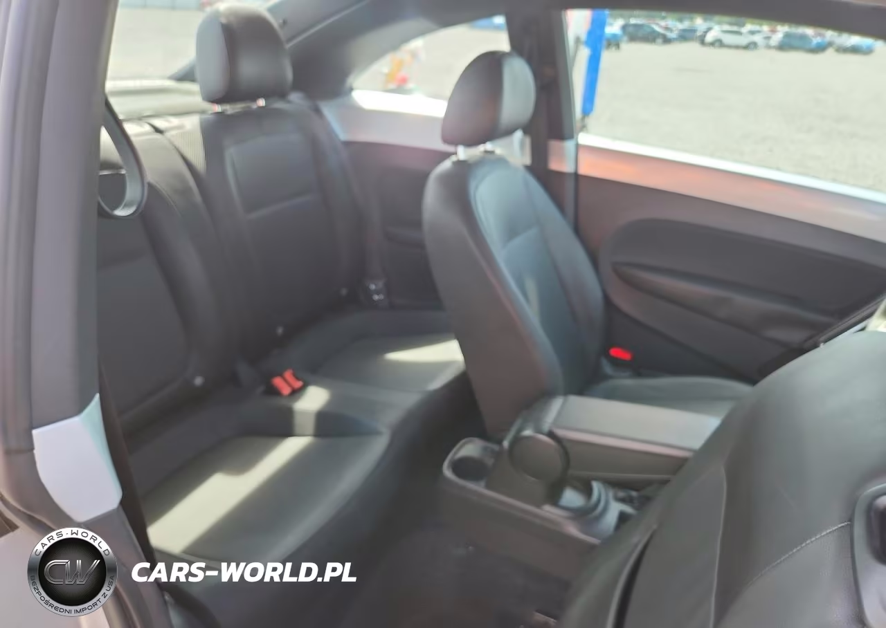 2014 Volkswagen Beetle VIN:3VWJX7AT3EM619629 - 10