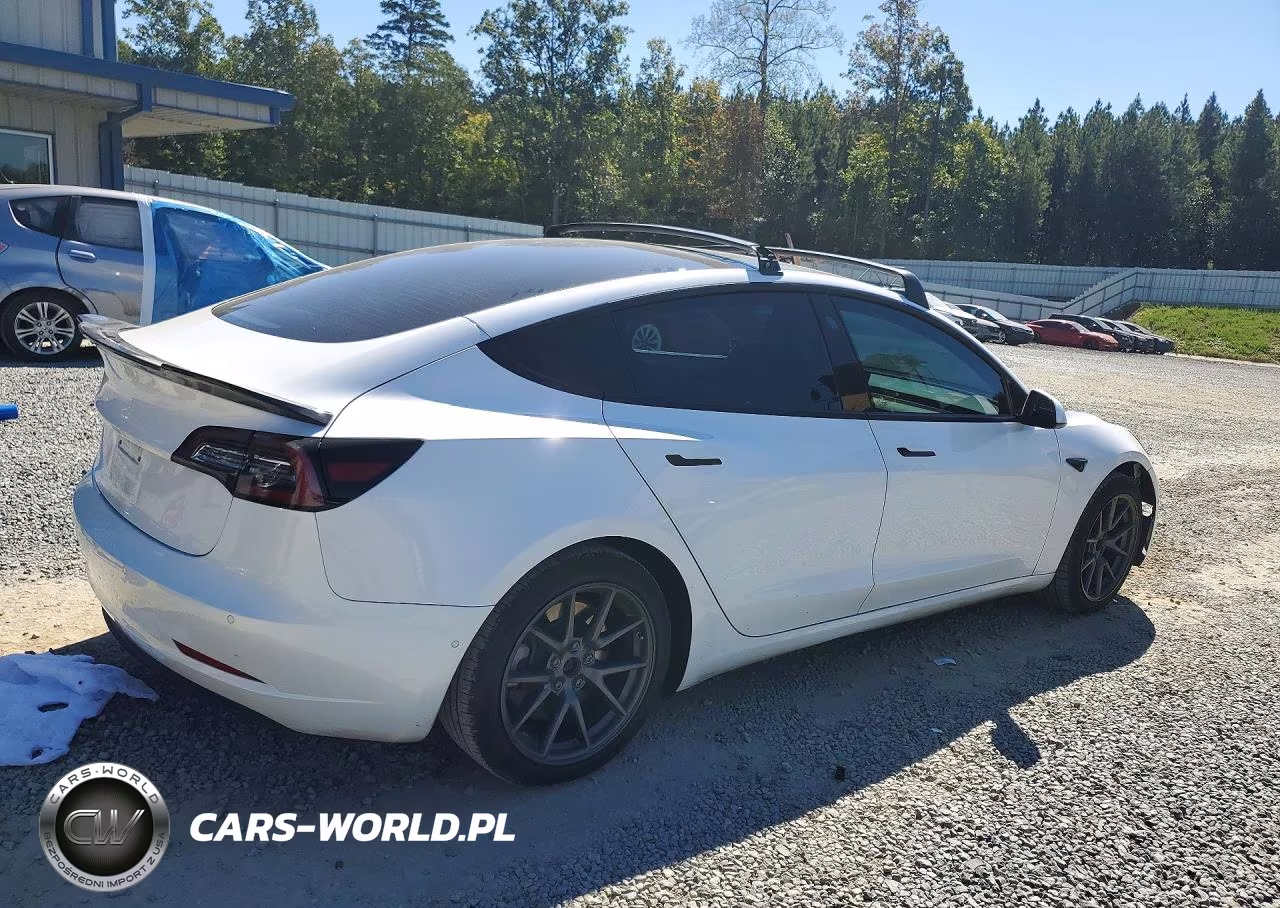2022 Tesla Model 3 VIN:5YJ3E1EB8NF125562 - 3