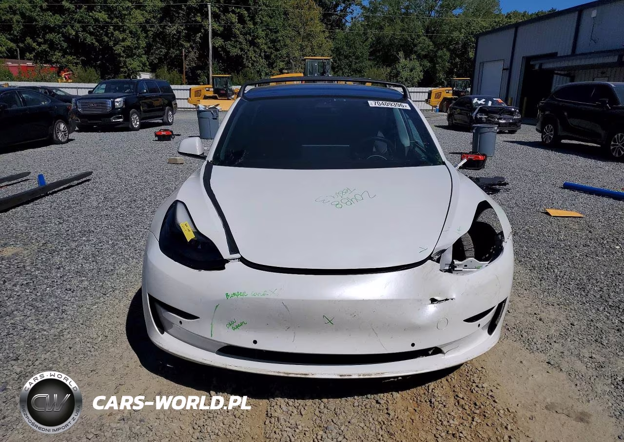2022 Tesla Model 3 VIN:5YJ3E1EB8NF125562 - 5