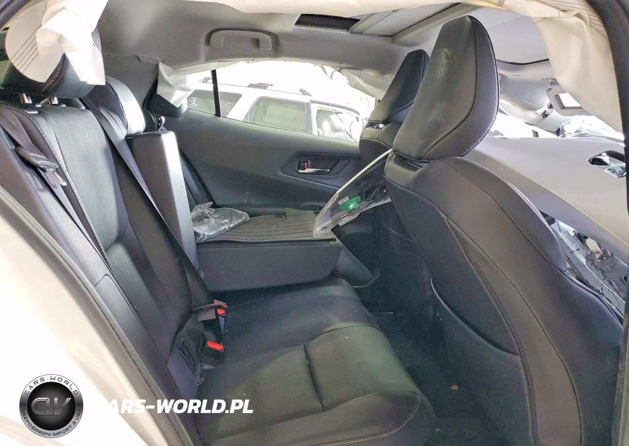 2024 Toyota Prius Limited VIN:JTDADABU7R3013435 - 10