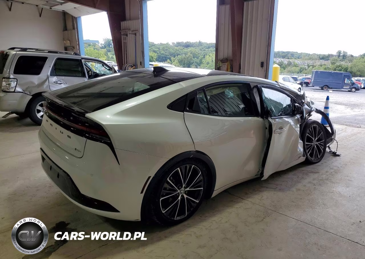 2024 Toyota Prius Limited VIN:JTDADABU7R3013435 - 3