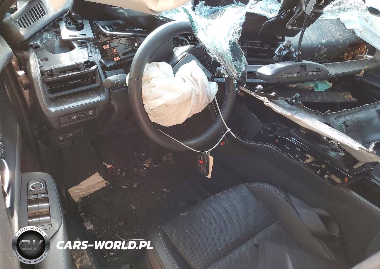 2024 Toyota Prius Limited VIN:JTDADABU7R3013435 - 8