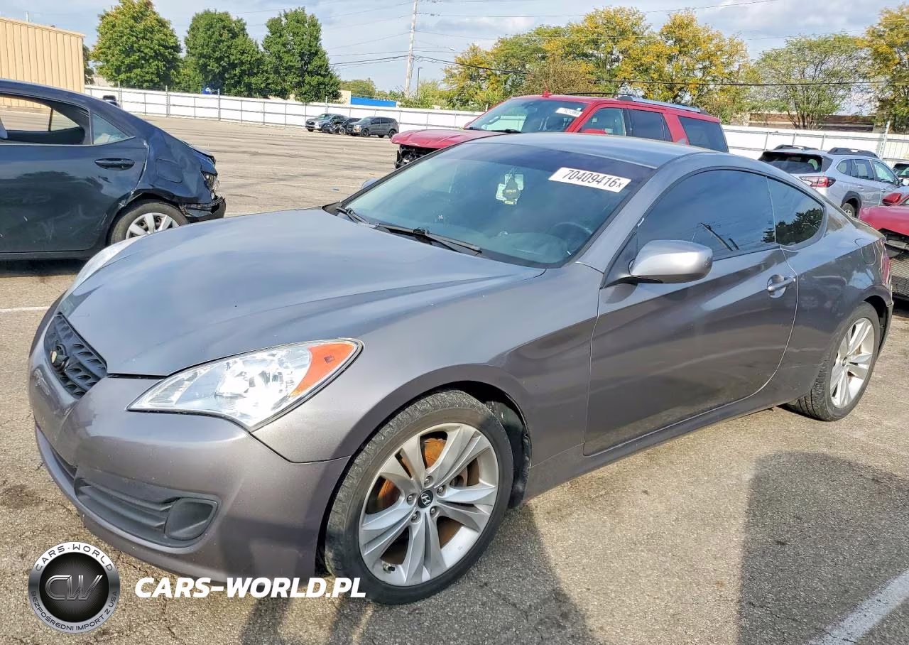 2011 Hyundai Genesis Coupe 2.0T – zdjęcie 1 z 12