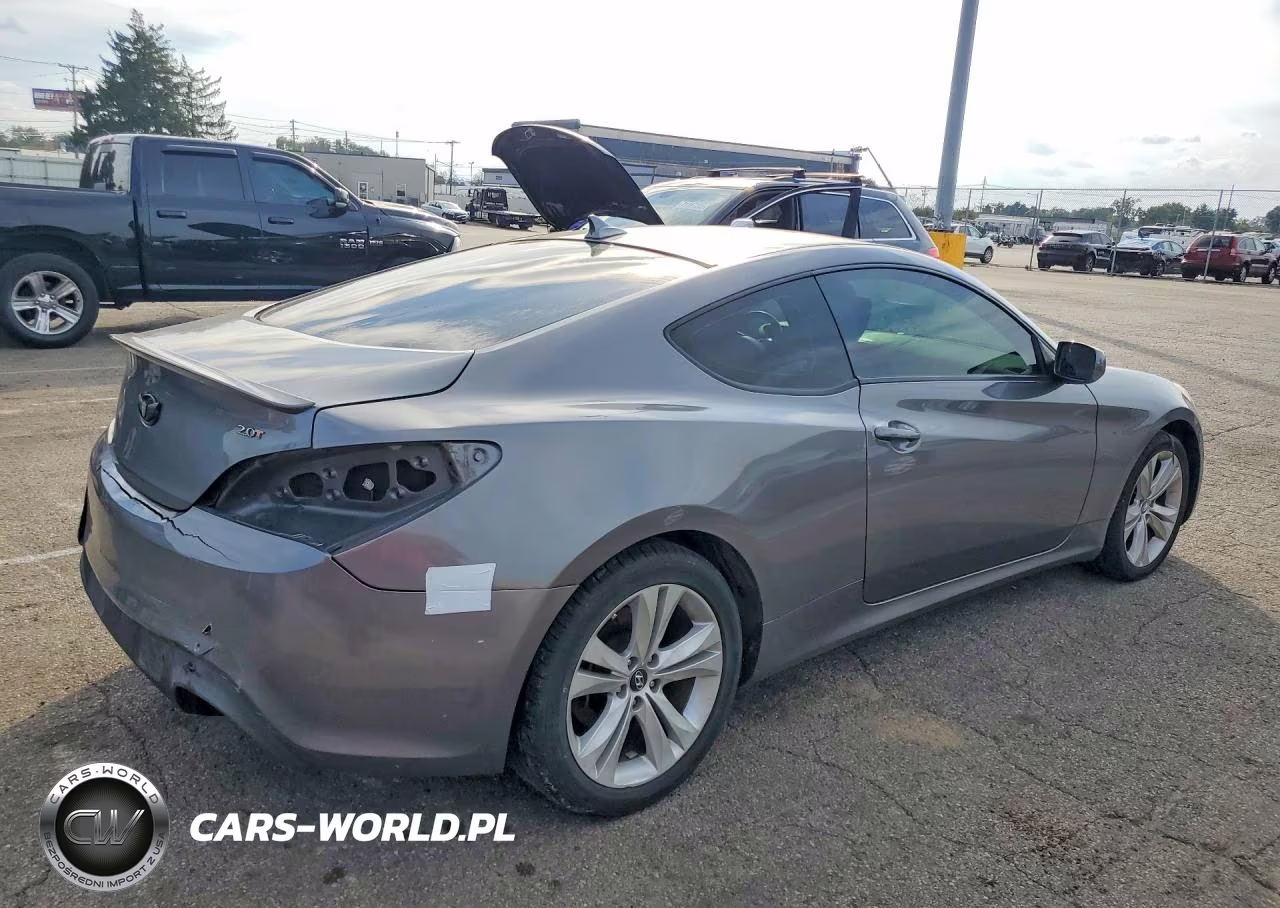 2011 Hyundai Genesis Coupe 2.0T VIN:KMHHT6KD5BU063969 - 3
