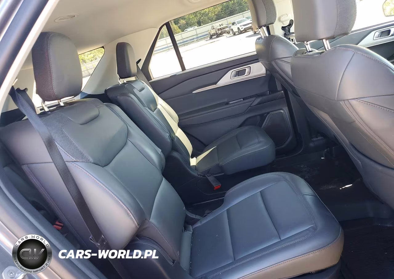 2026 Ford Explorer Active VIN:1FMUK8DH0TGA60782 - 11