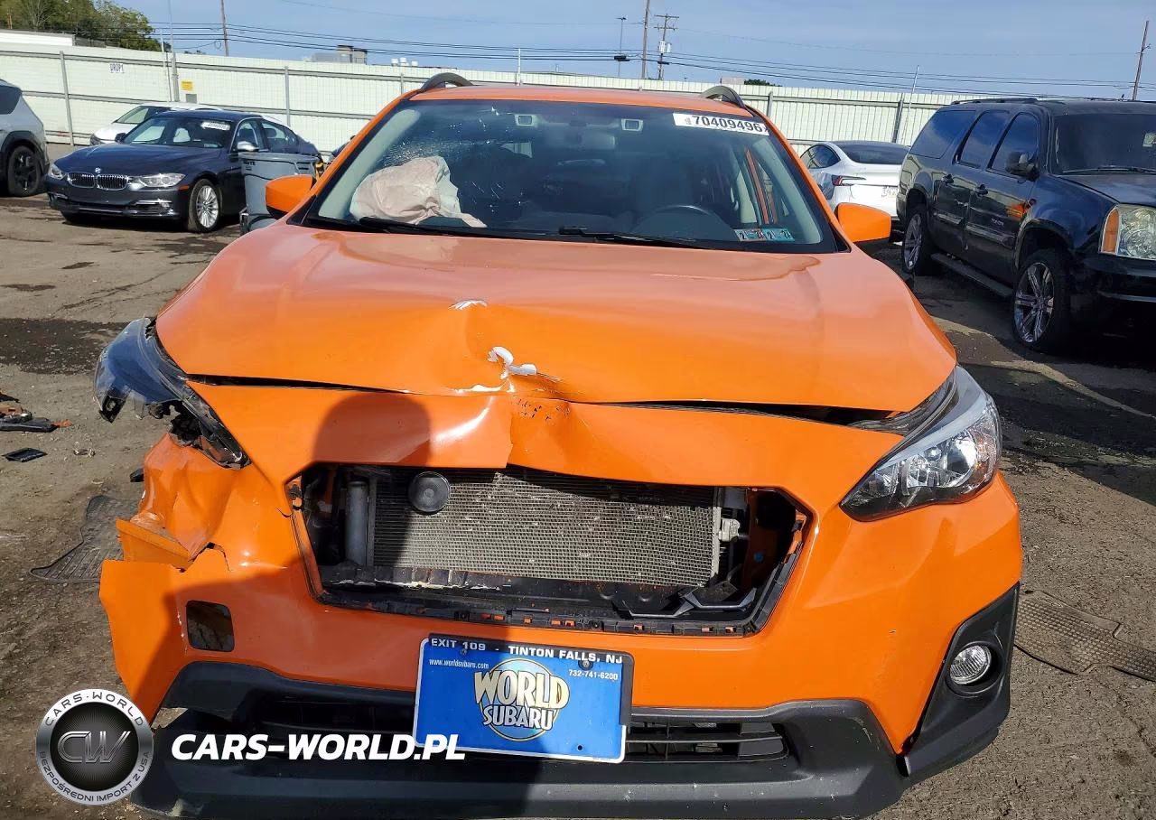 2018 Subaru Crosstrek Premium VIN:JF2GTADC7J8218327 - 5