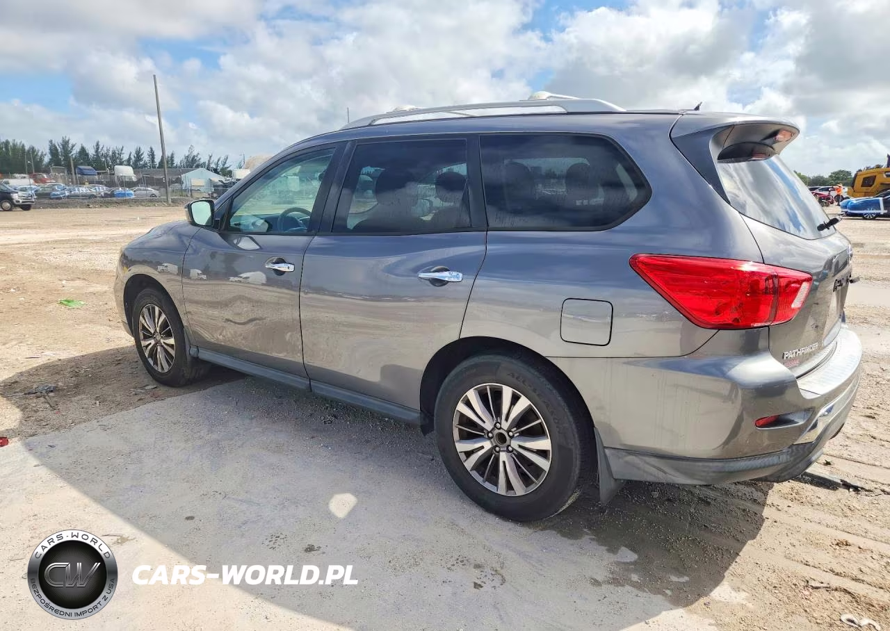 2018 Nissan Pathfinder S VIN:5N1DR2MNXJC614574 - 2