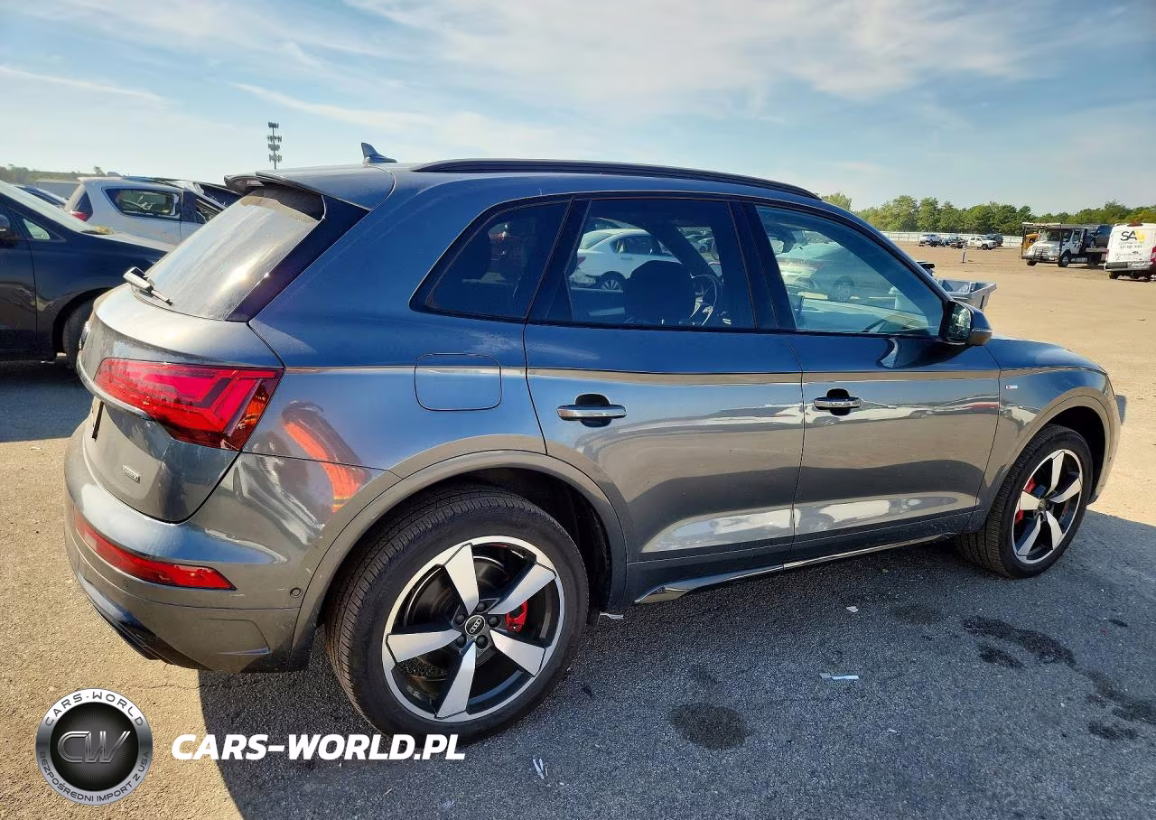 2024 Audi Q5 Prestige 45 VIN:WA1FAAFY8R2038999 - 3