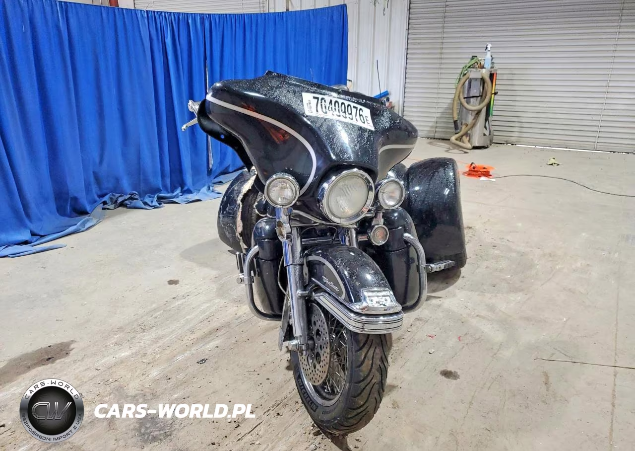2003 Harley-Davidson Flhtcui VIN:1HD1FCW143Y639443 - 2