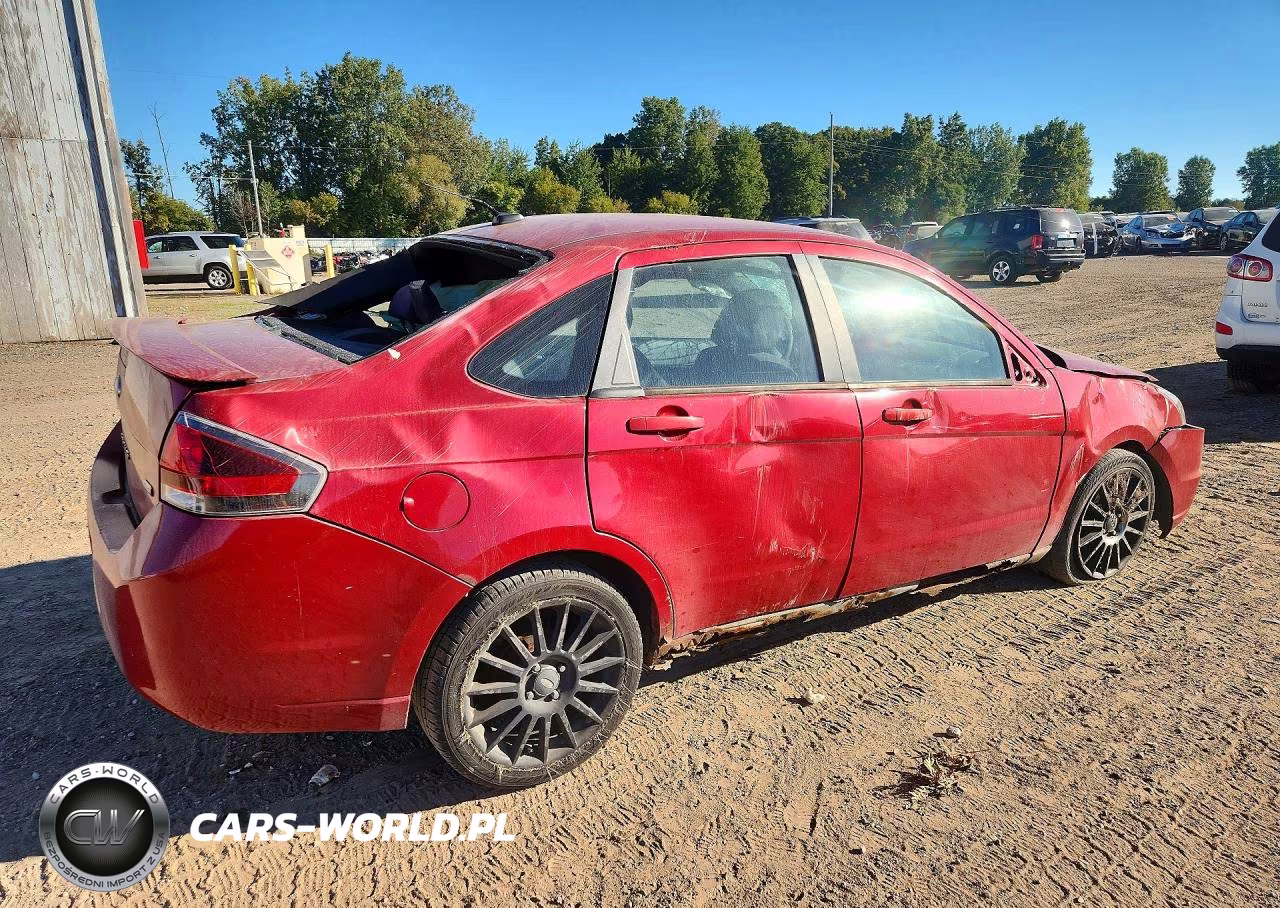2011 Ford Focus Ses VIN:1FAHP3GN5BW135806 - 3