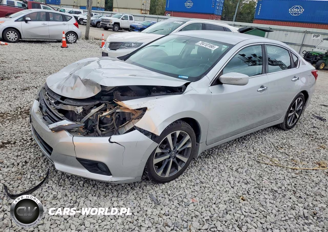 2016 Nissan Altima 2.5 Sr – zdjęcie 1 z 12