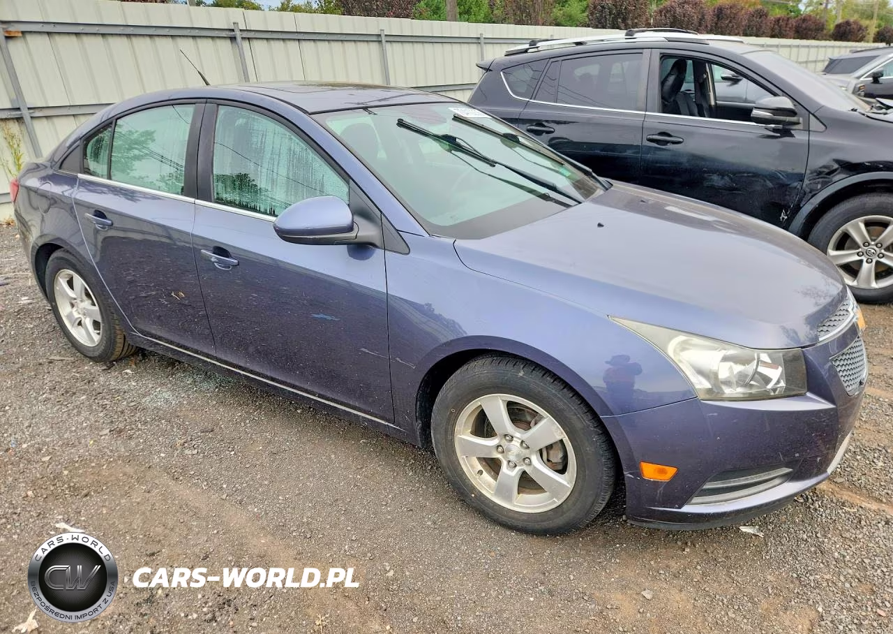 2013 Chevrolet Cruze Lt VIN:1G1PC5SB7D7253002 - 4