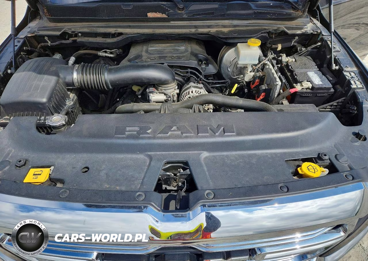 2020 Ram 1500 Laramie VIN:1C6RREDT4LN320466 - 11