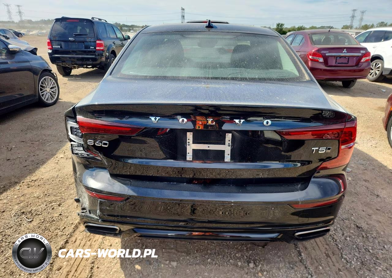 2021 Volvo S60 T5 Momentum VIN:7JR102TZ4MG118478 - 6
