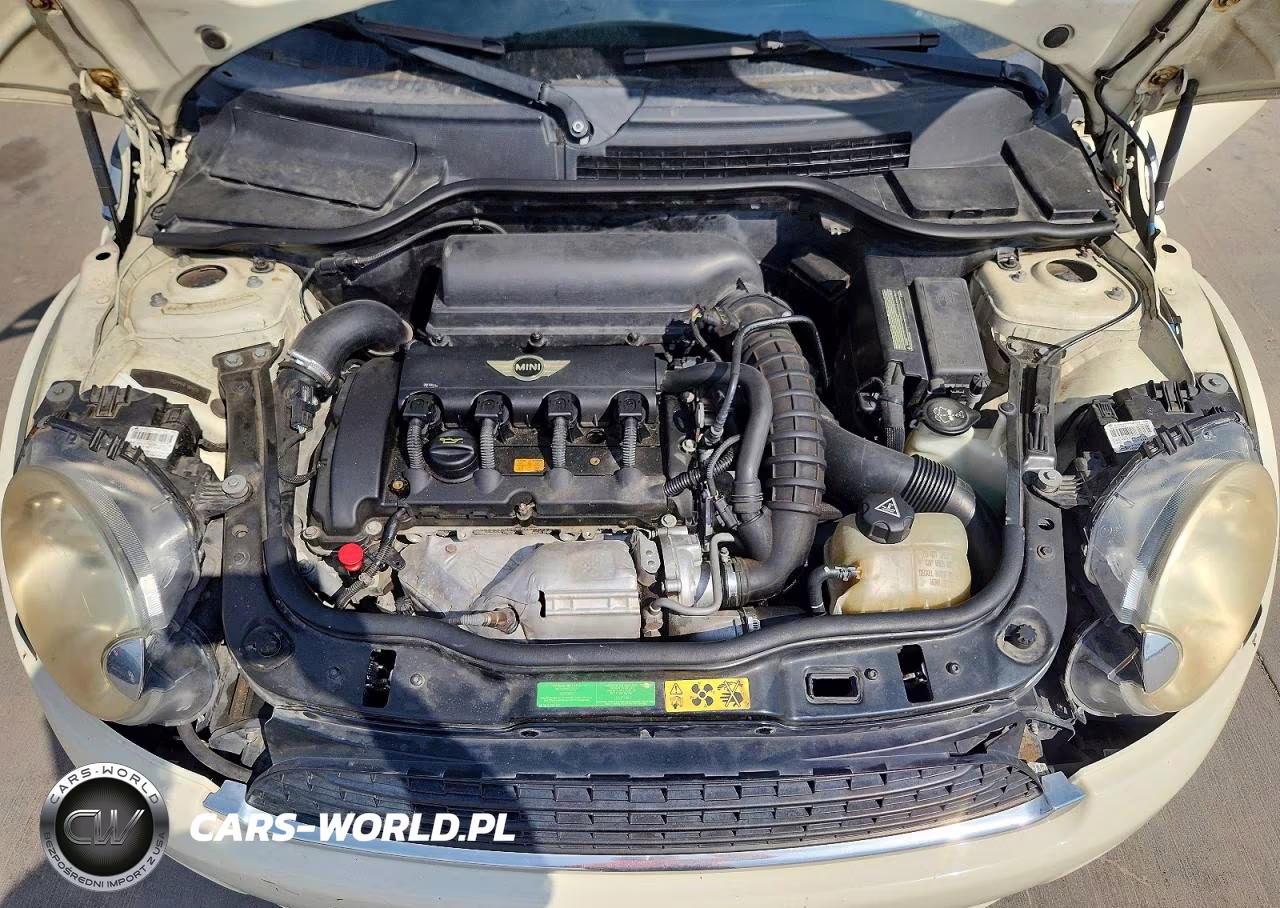 2010 Mini Cooper S VIN:WMWMF7C53ATX43667 - 11
