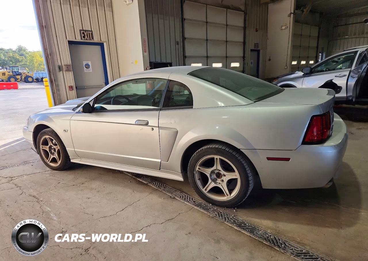 2001 Ford Mustang Gt VIN:1FAFP42X81F153477 - 2