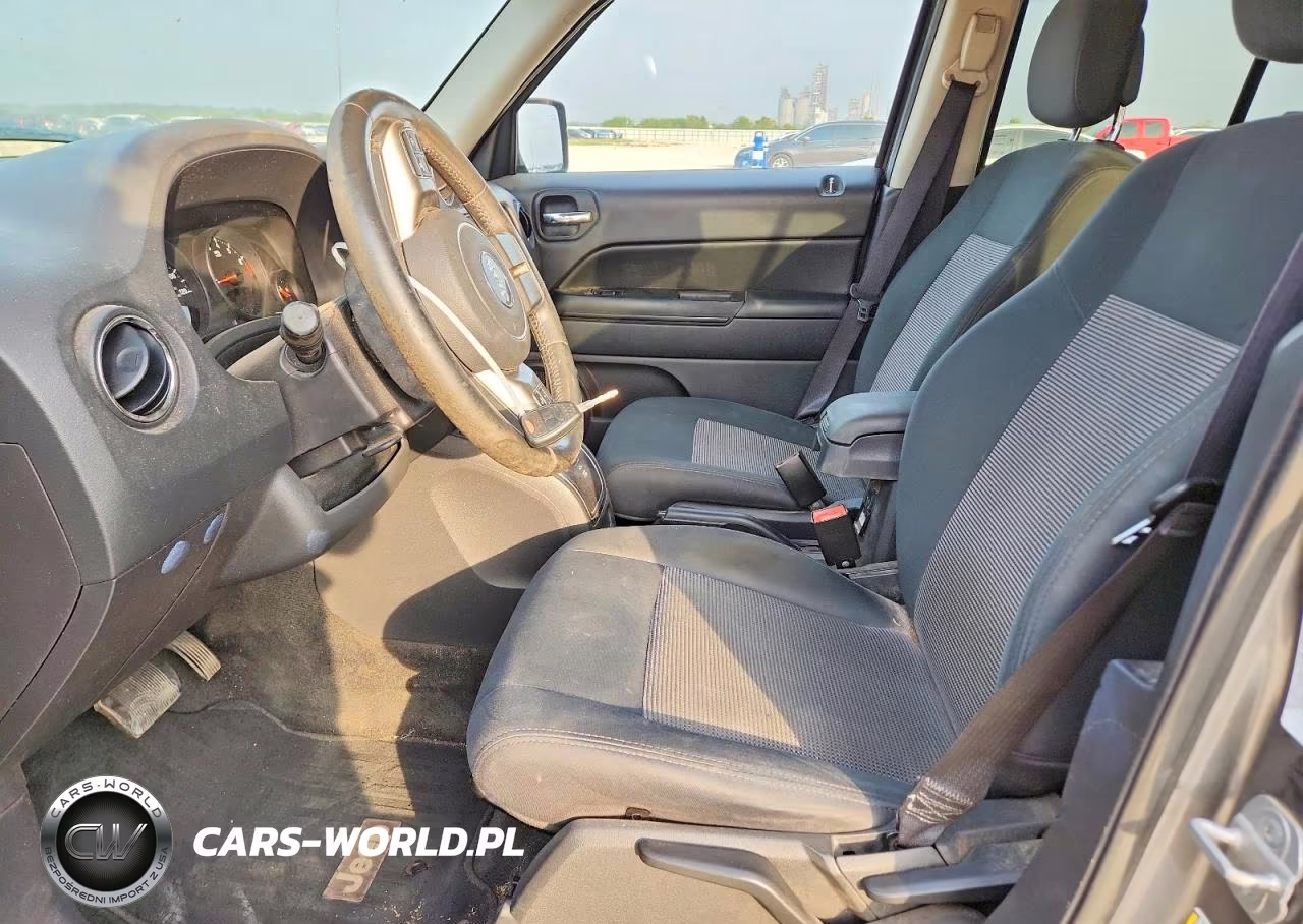 2012 Jeep Patriot Latitude VIN:1C4NJRFB0CD651478 - 7