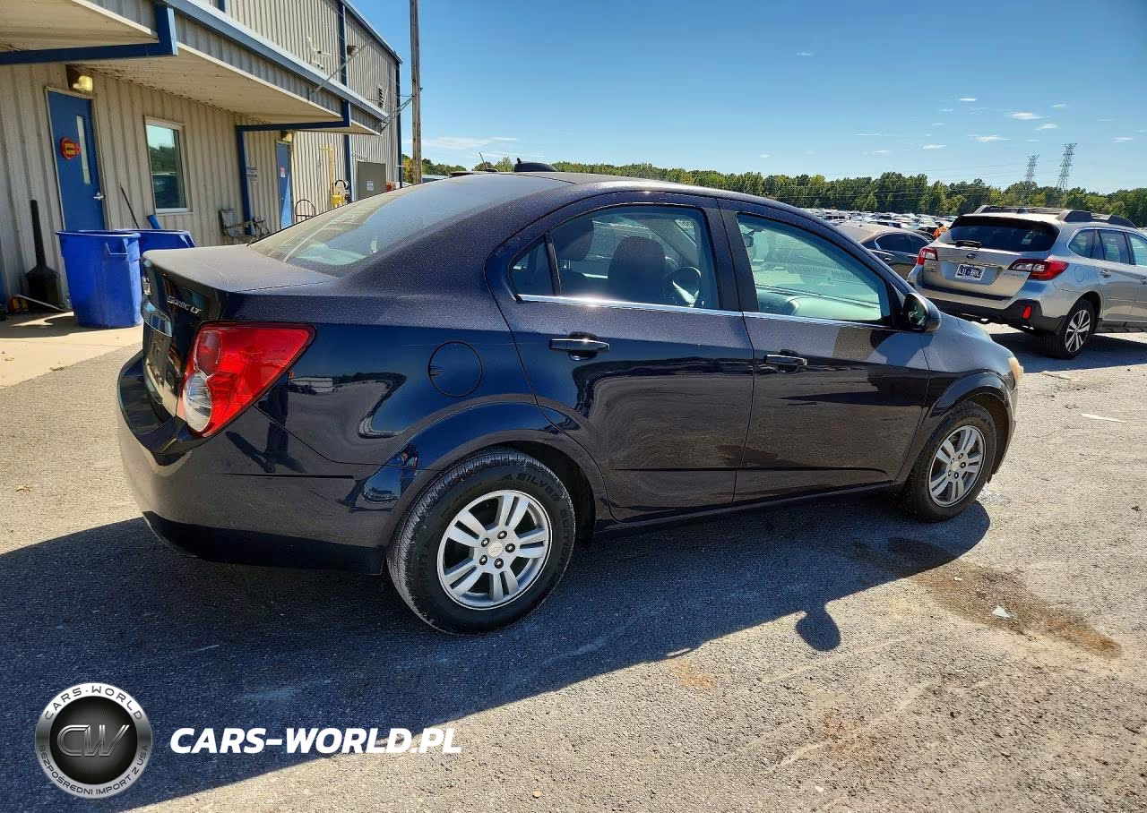 2015 Chevrolet Sonic Lt VIN:1G1JC5SH6F4139751 - 3