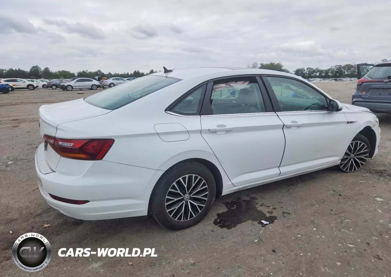 2019 Volkswagen Jetta Sel VIN:3VWE57BU1KM274952 - 3