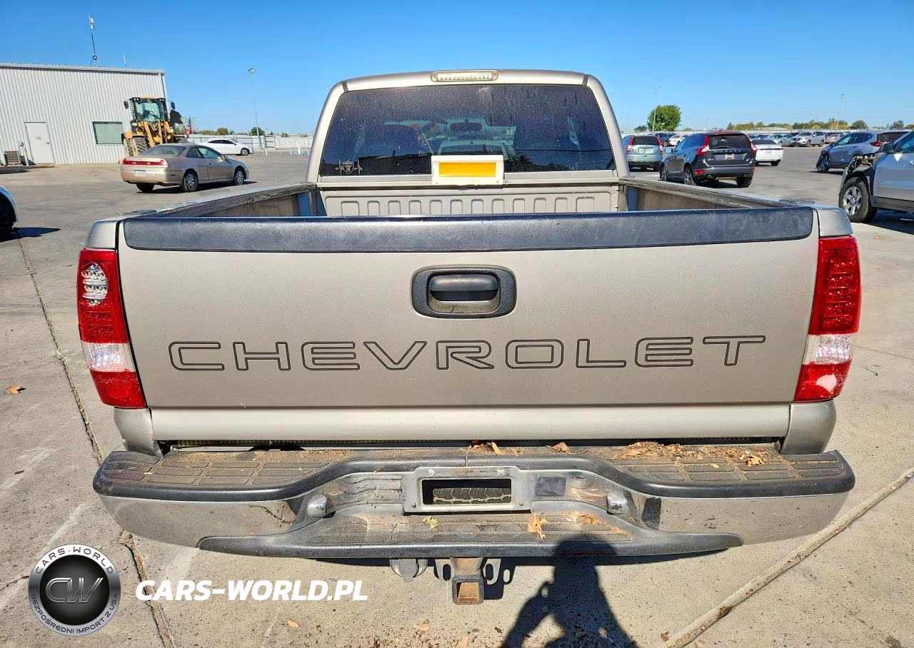 2000 Chevrolet Silverado C1500 VIN:1GCEC19VXYZ353581 - 6