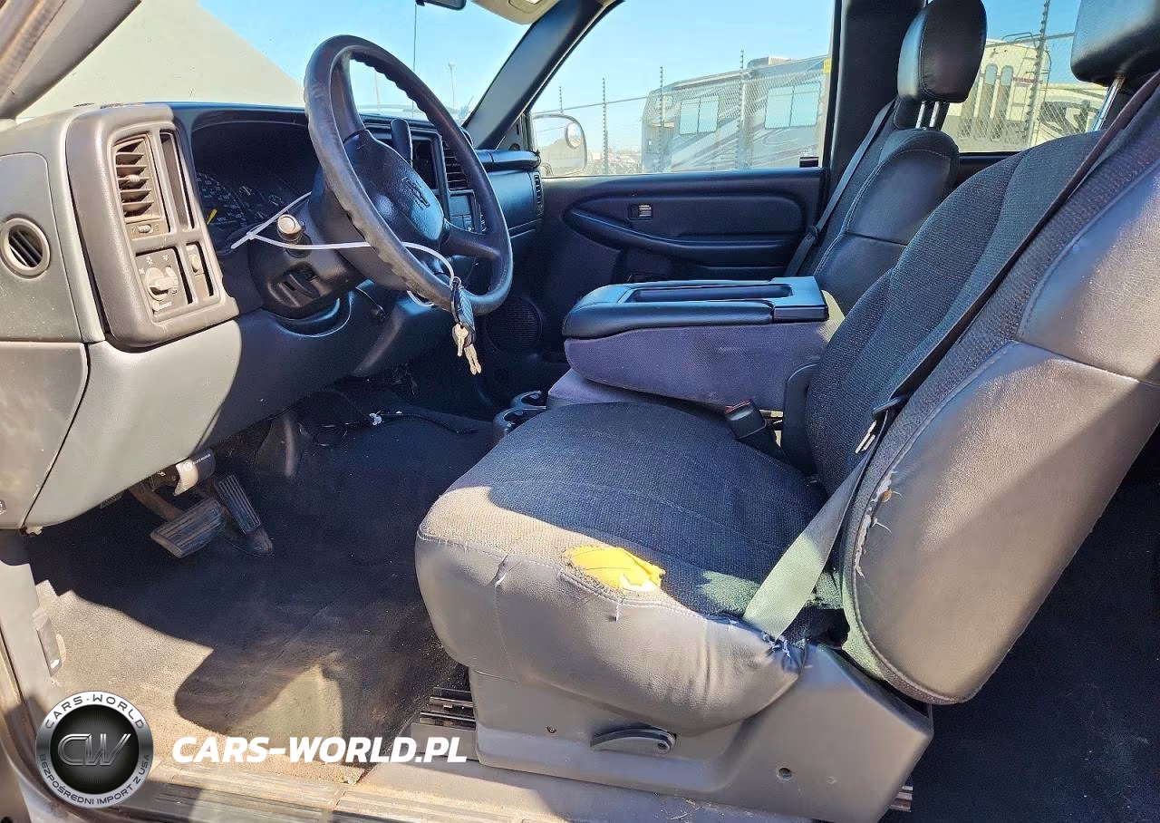 2000 Chevrolet Silverado C1500 VIN:1GCEC19VXYZ353581 - 7