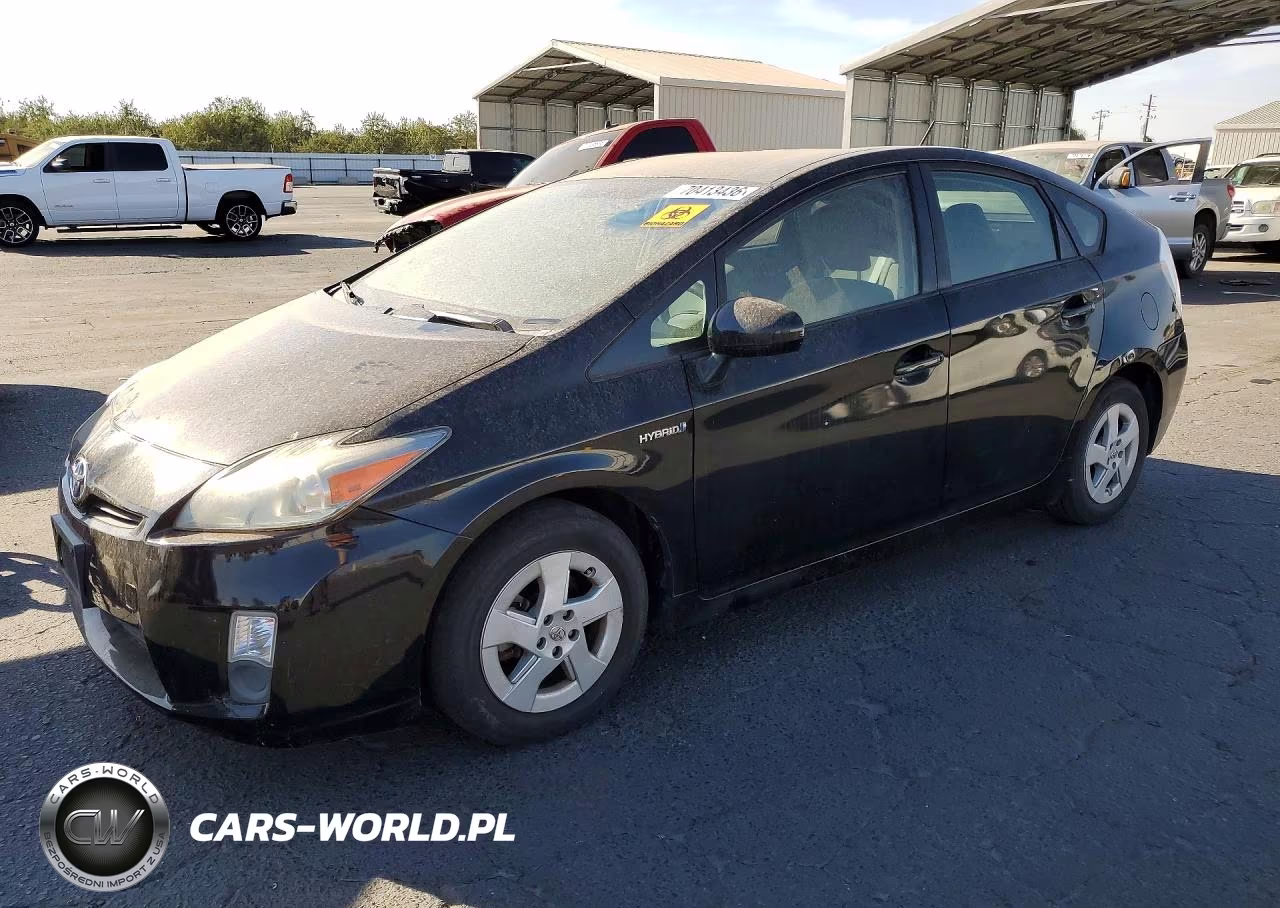 2011 Toyota Prius Three VIN:JTDKN3DU4B0320496 - 1