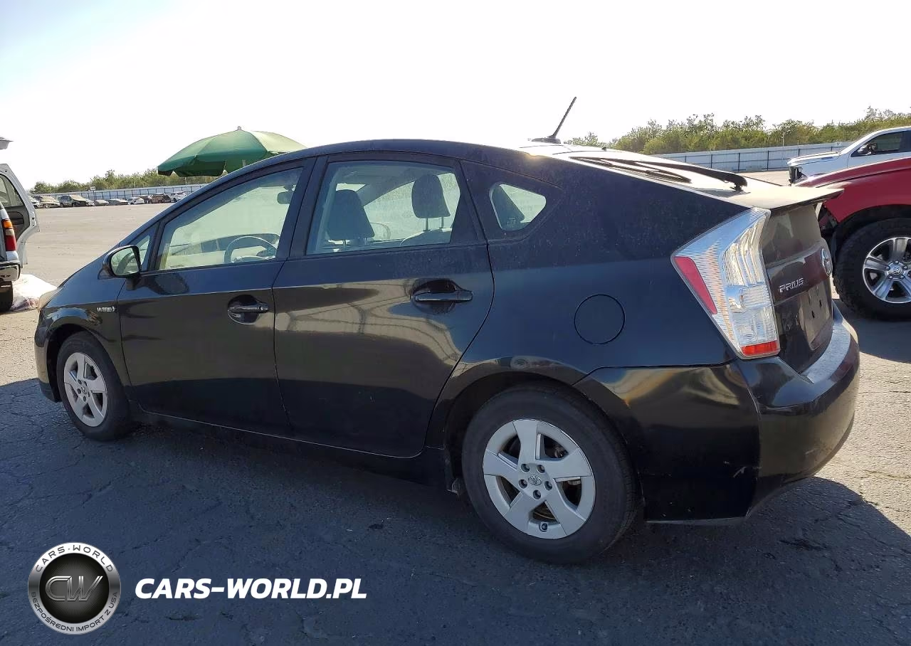 2011 Toyota Prius Three VIN:JTDKN3DU4B0320496 - 2