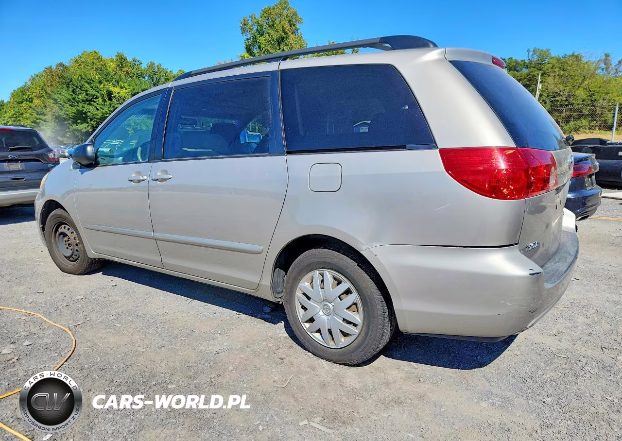 2009 Toyota Sienna Le 7-Passenger VIN:5TDZK23C59S288840 - 2