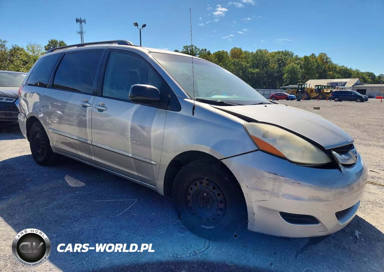 2009 Toyota Sienna Le 7-Passenger VIN:5TDZK23C59S288840 - 4
