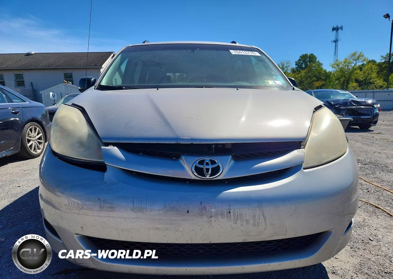 2009 Toyota Sienna Le 7-Passenger VIN:5TDZK23C59S288840 - 5