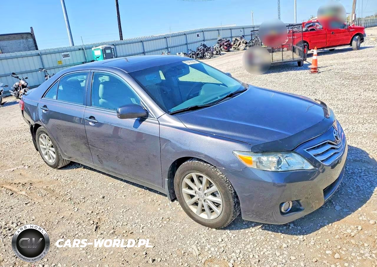 2011 Toyota Camry Xle VIN:4T1BF3EK2BU750512 - 4