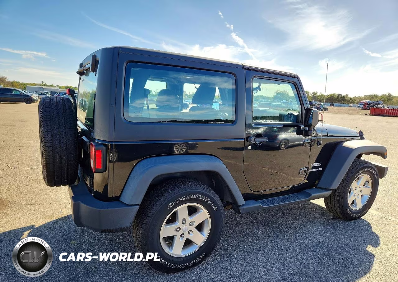 2012 Jeep Wrangler Sport VIN:1C4GJWAG4CL247325 - 3