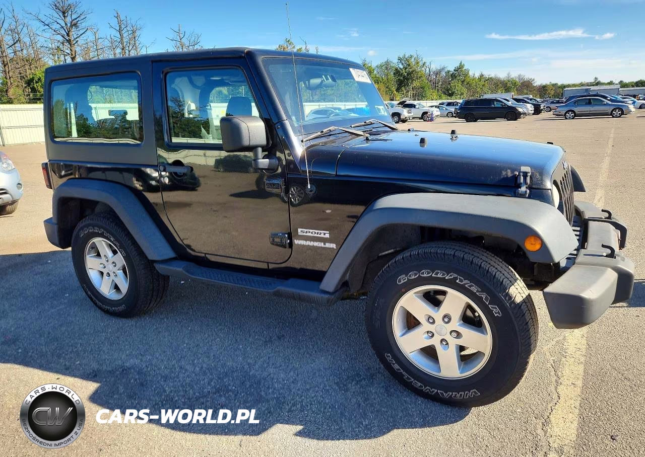 2012 Jeep Wrangler Sport VIN:1C4GJWAG4CL247325 - 4