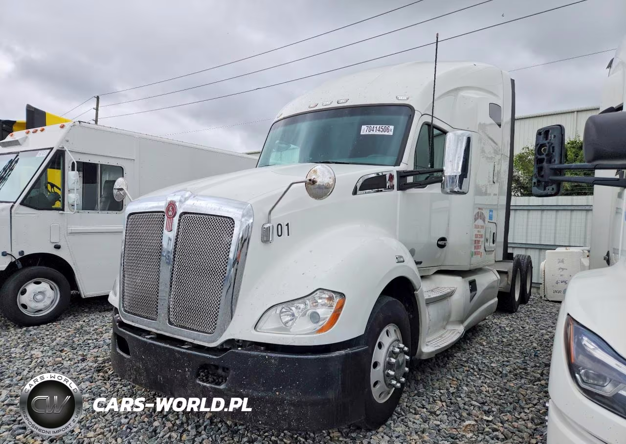 2016 Kenworth T680 Semi Truck VIN:1XKYD49X8GJ499279 - 1