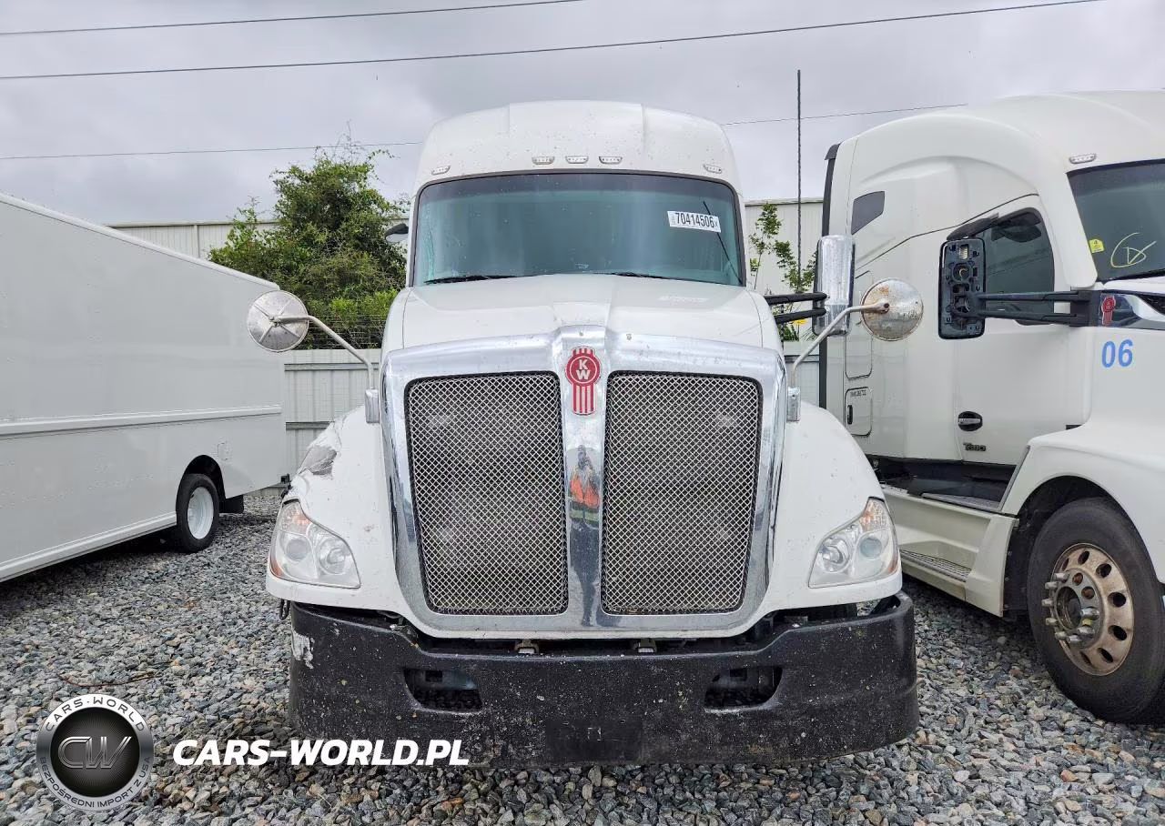 2016 Kenworth T680 Semi Truck VIN:1XKYD49X8GJ499279 - 5