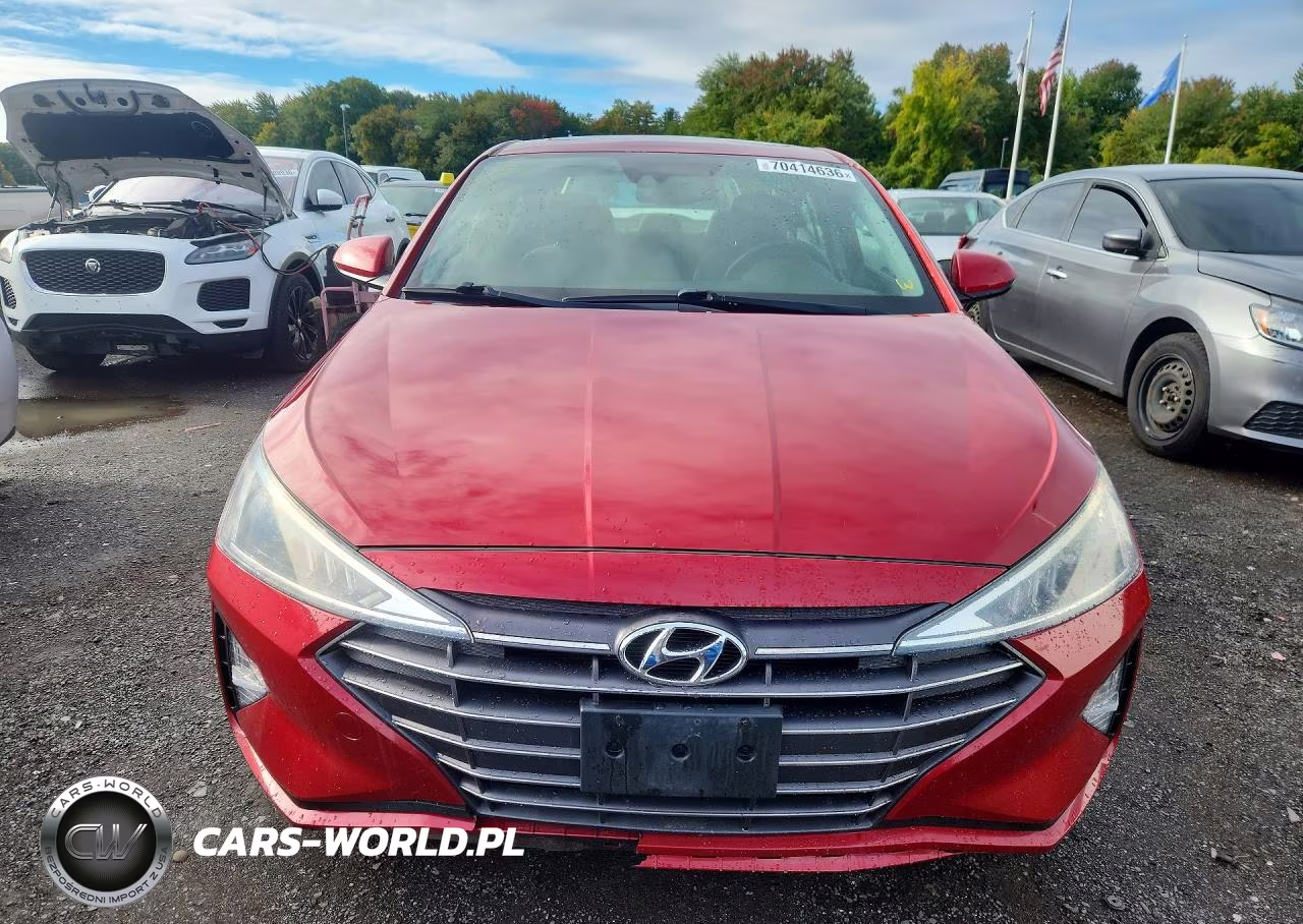 2019 Hyundai Elantra Value Edition VIN:KMHD84LF0KU785497 - 5