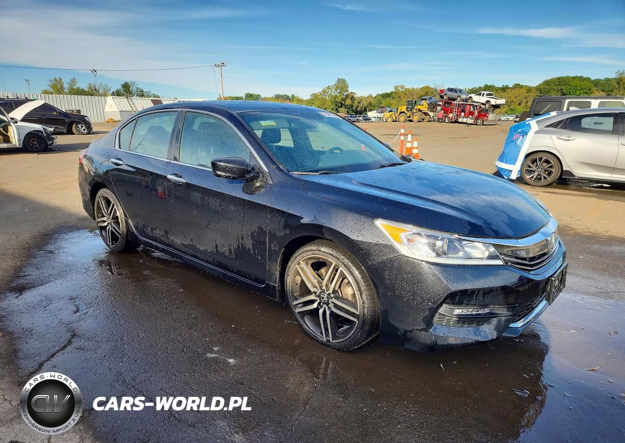 2017 Honda Accord Sport VIN:1HGCR2F54HA306353 - 4