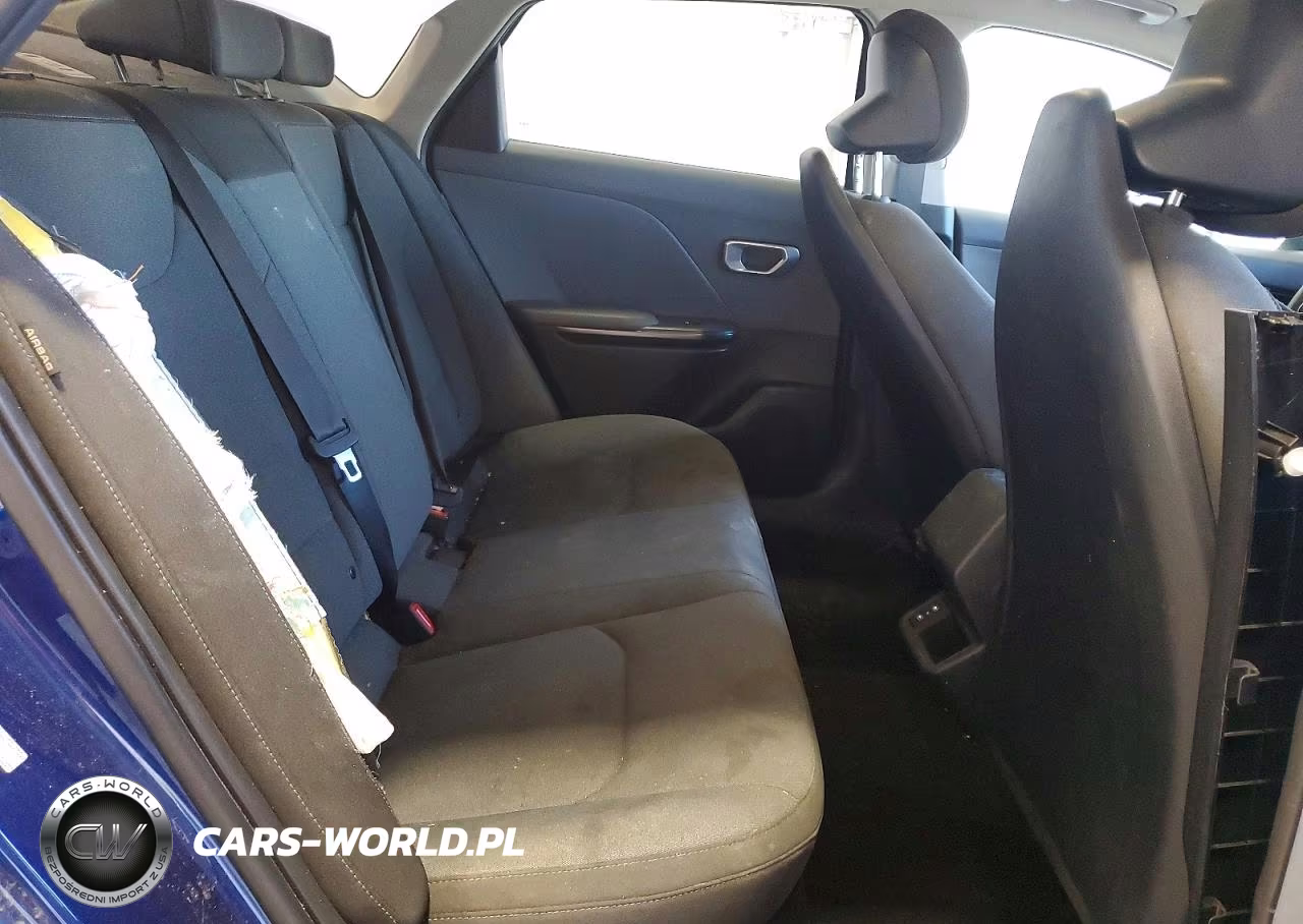 2025 Kia K4 Lxs VIN:3KPFT4DE4SE237485 - 10