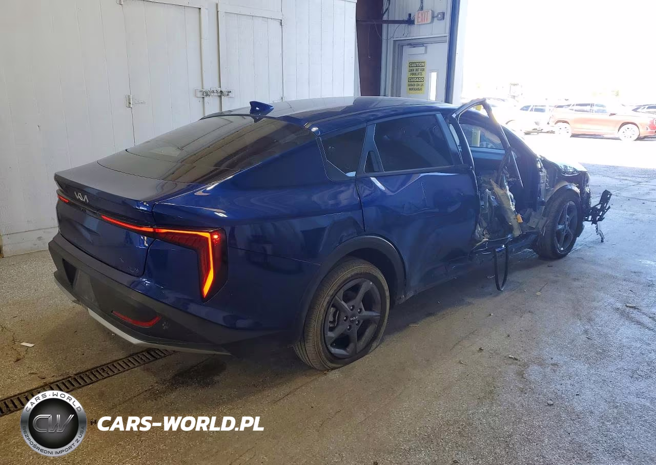 2025 Kia K4 Lxs VIN:3KPFT4DE4SE237485 - 3