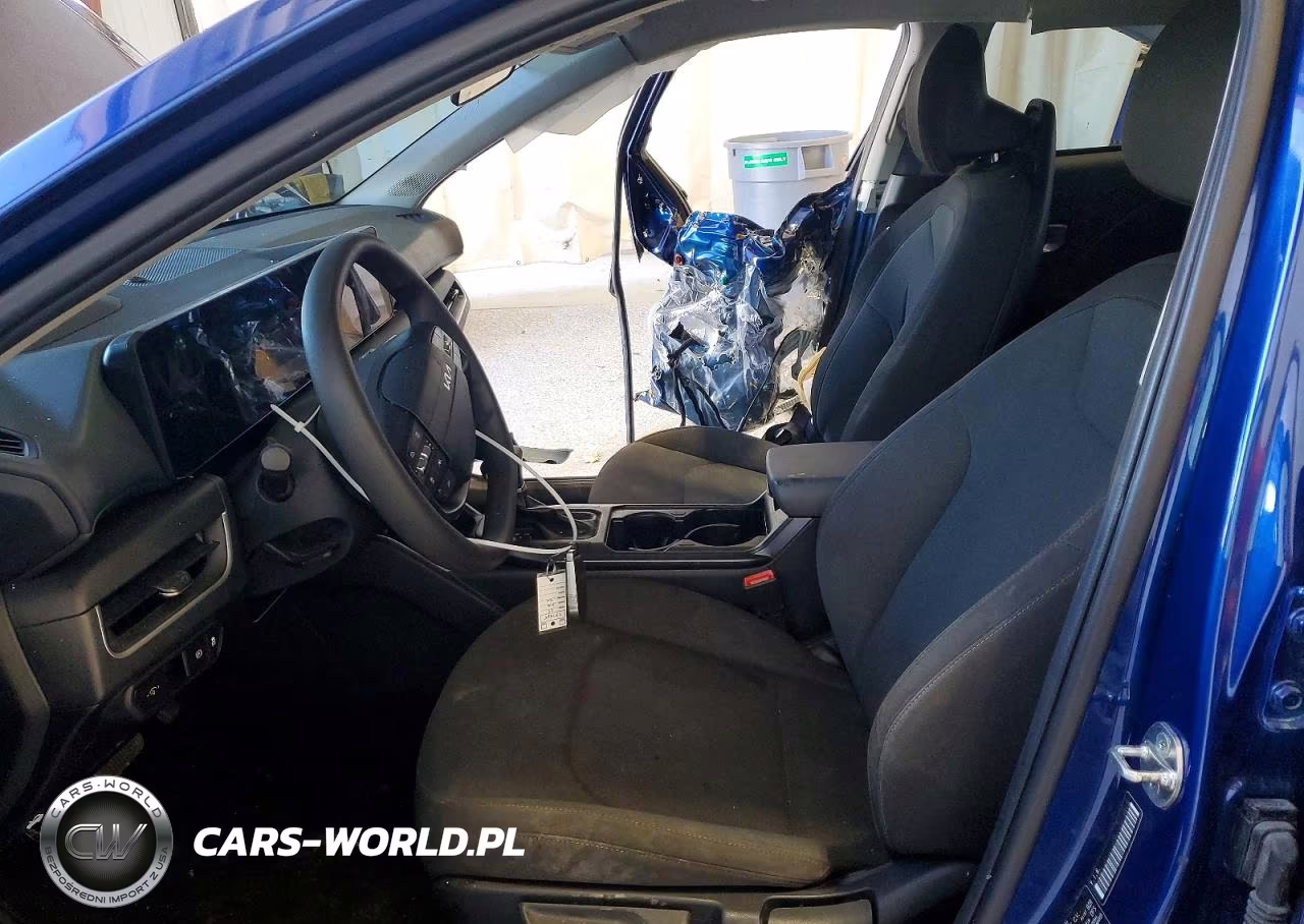 2025 Kia K4 Lxs VIN:3KPFT4DE4SE237485 - 7