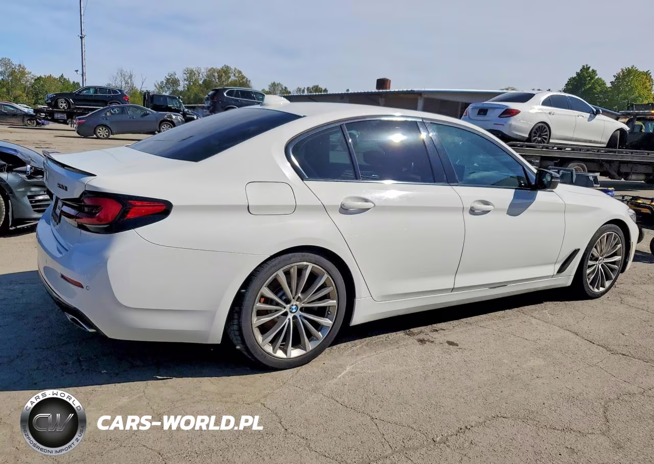 2021 BMW 530 Xi VIN:WBA13BJ0XMCF33242 - 3
