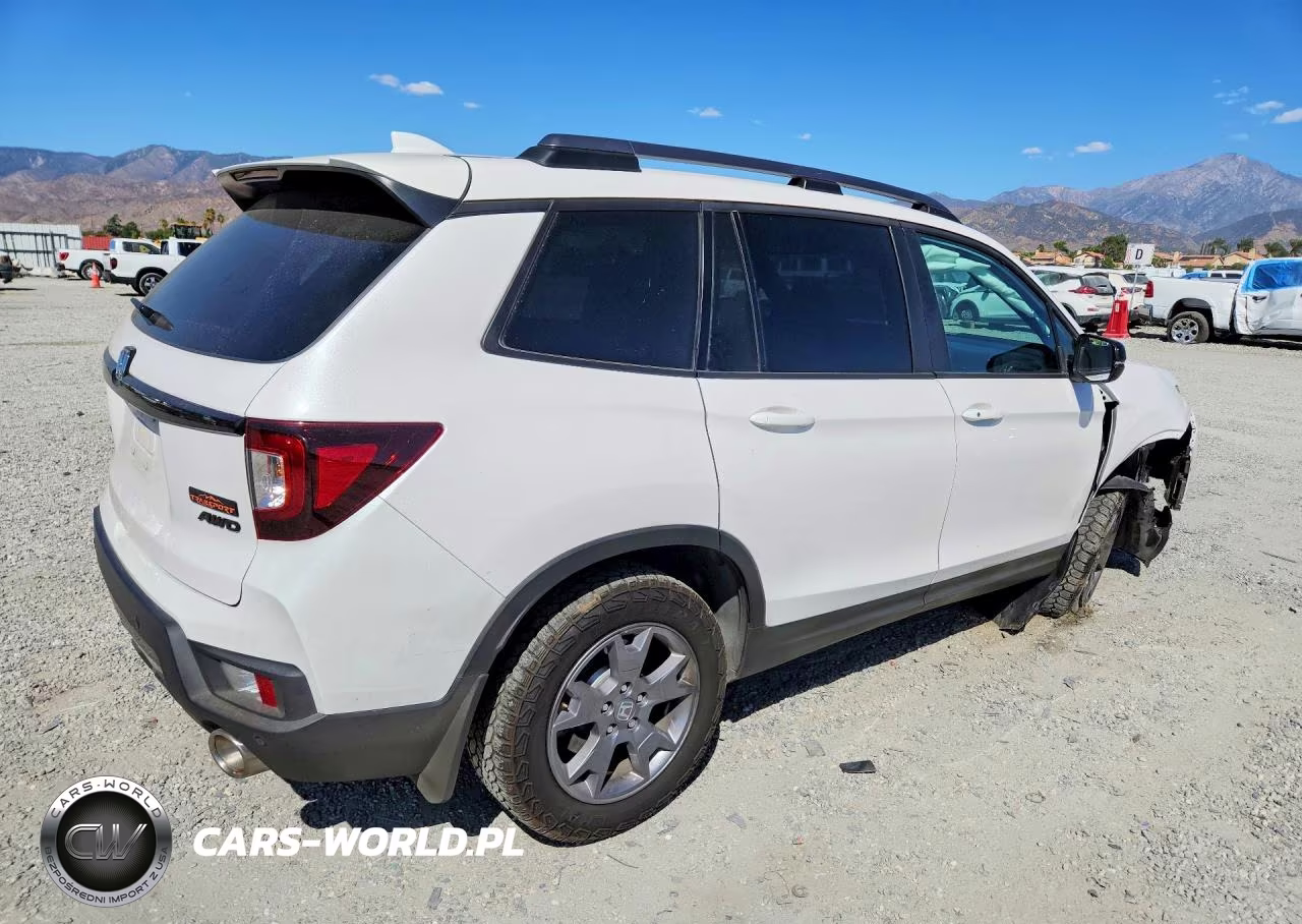 2025 Honda Passport Trail Sport VIN:5FNYF8H60SB015000 - 3