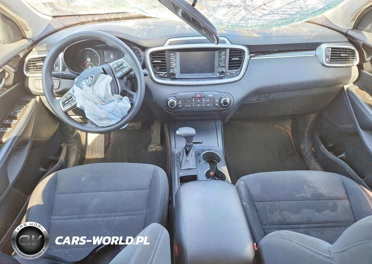 2019 Kia Sorento Lx VIN:5XYPG4A31KG563243 - 8