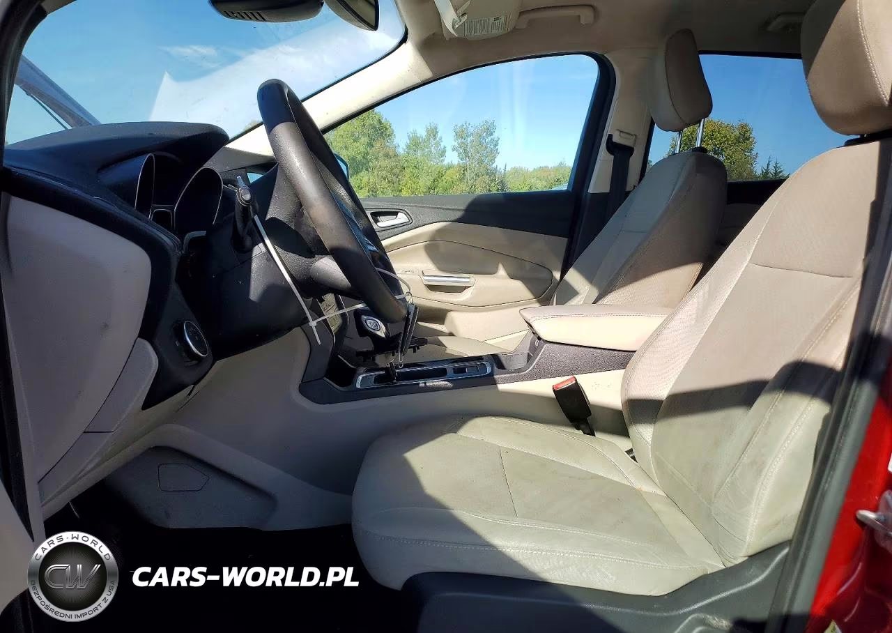2019 Ford Escape Se VIN:1FMCU0GD7KUA59399 - 7