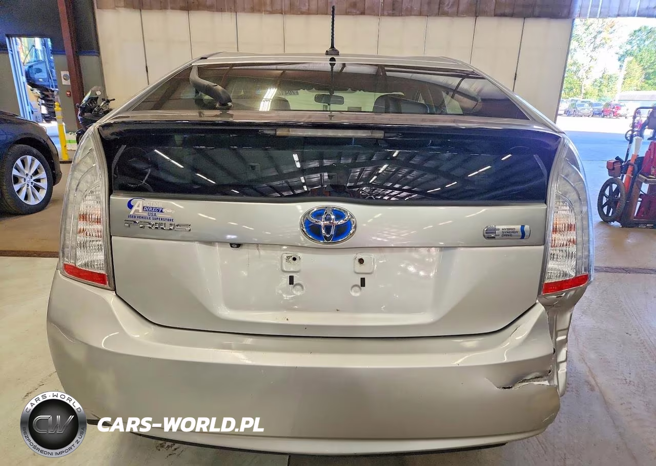 2014 Toyota Prius Plug-In Hybrid Base VIN:JTDKN3DP8E3060133 - 6